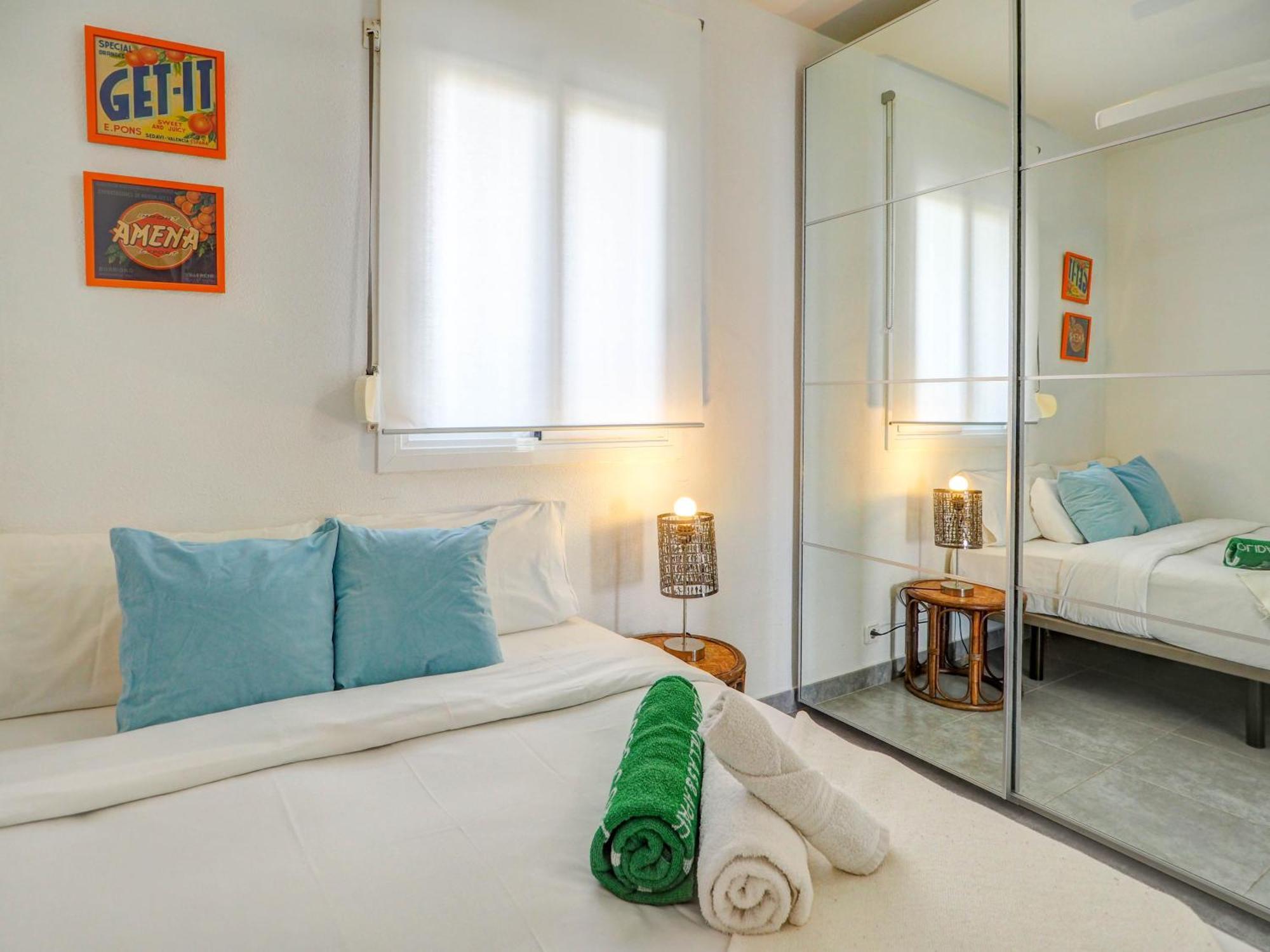 Marina Duplex By Hello Homes Sitges Exteriör bild