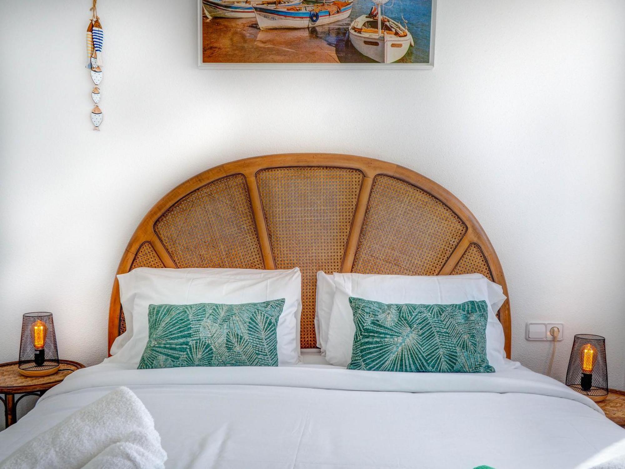 Marina Duplex By Hello Homes Sitges Exteriör bild